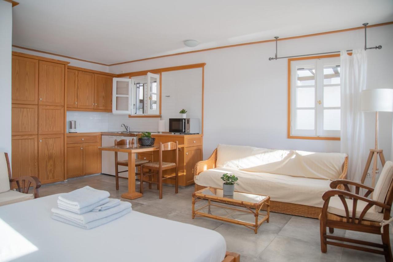 Lotos Beach Home Kíni Kültér fotó